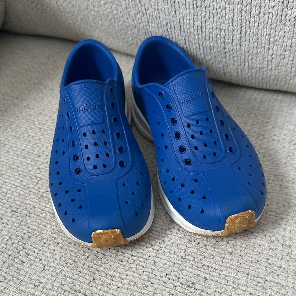 Native Kids Blue Slip-On Sneakers